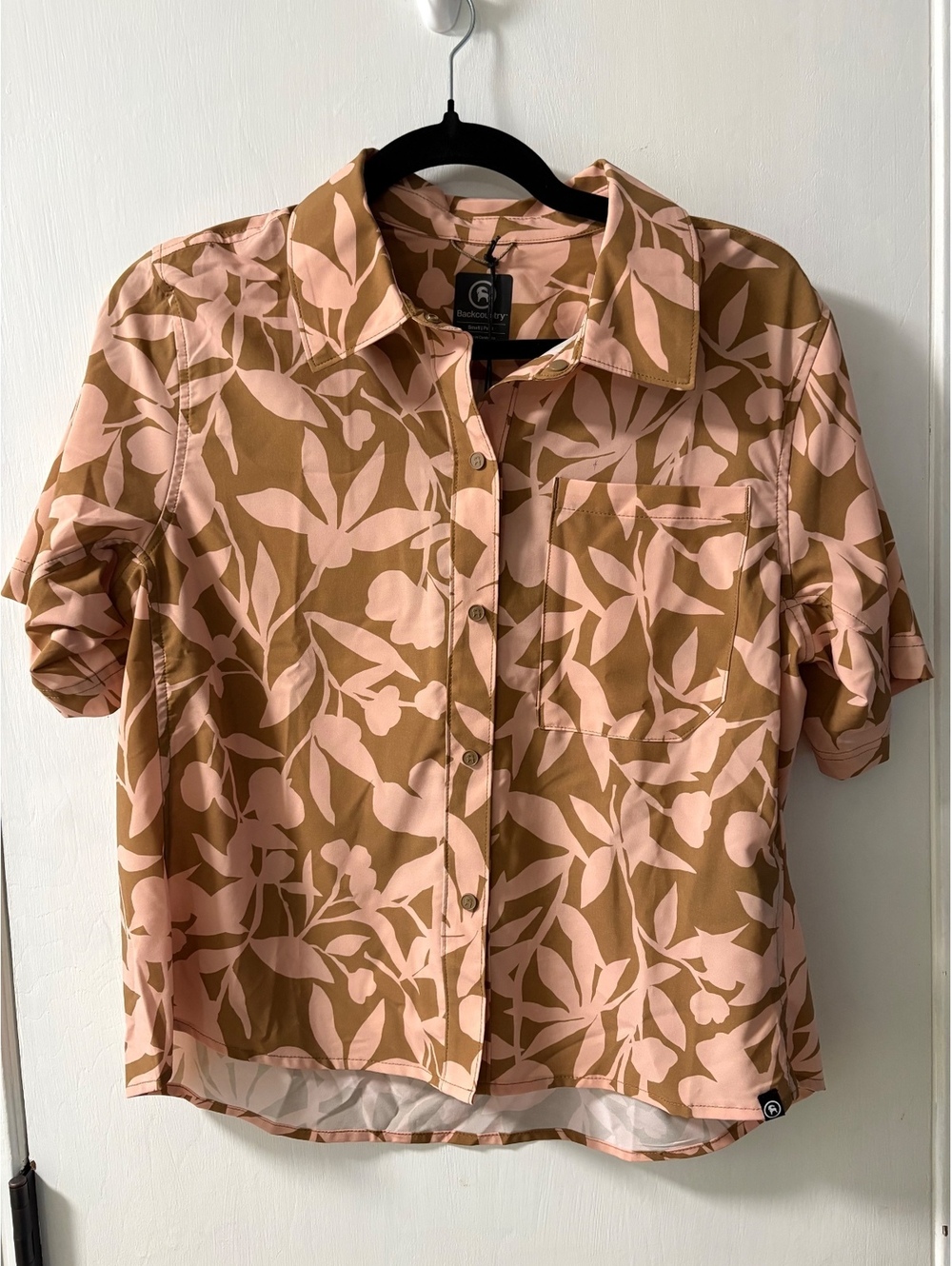 NWT Backcountry Women's Small Floral Shirt